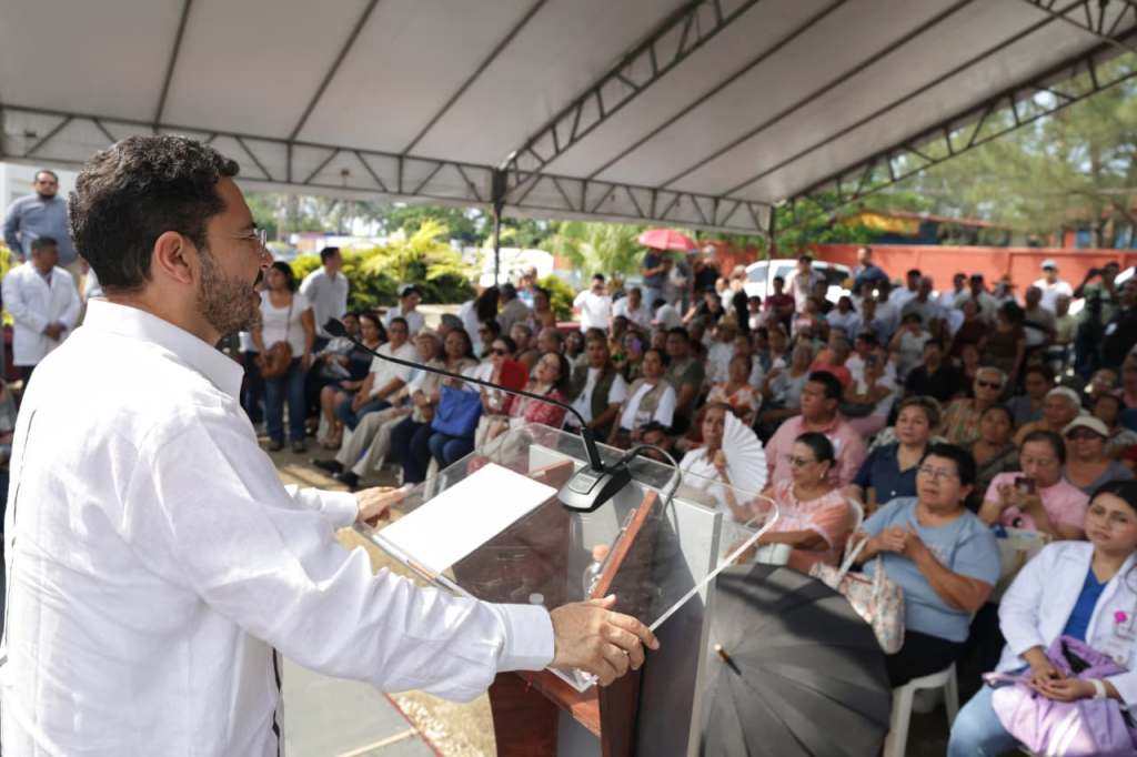 Con La Clínica es Nuestra, seguirán mejoras en la Clínica Hospital del ISSSTE en Coatzacoalcos, Veracruz: Martí Batres