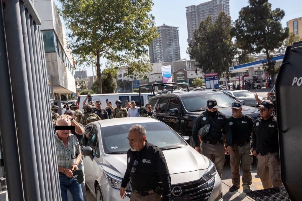 Detienen a Ernesto Ruffo Appel; FGR lo investiga por presunta delincuencia organizada y huachicol&nbsp;fiscal