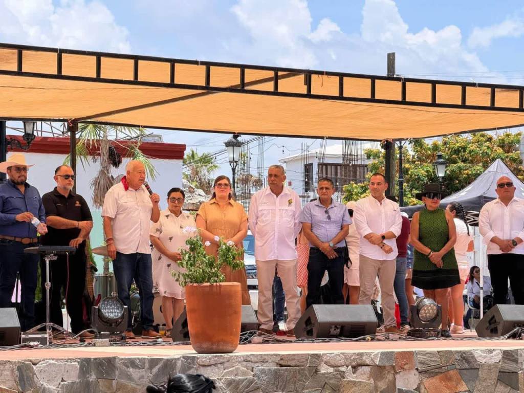 “Cuando se unen la gastronomía, cultura y el profundo arraigo por nuestros orígenes, fortalecemos la identidad de los pueblos”: Víctor Castro Cosío 