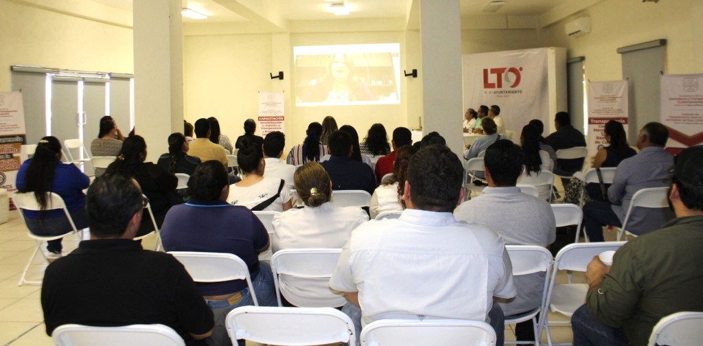Capacita Gobierno de BCS a municipios en materia de transparencia