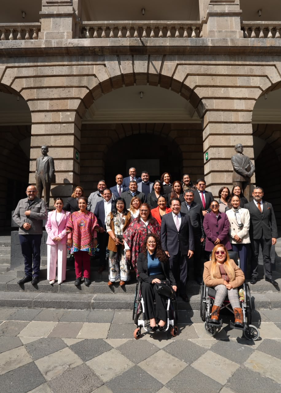 Llama SEP a sumar esfuerzos entre los poderes Ejecutivo y Legislativo para fortalecer la educación en&nbsp;México
