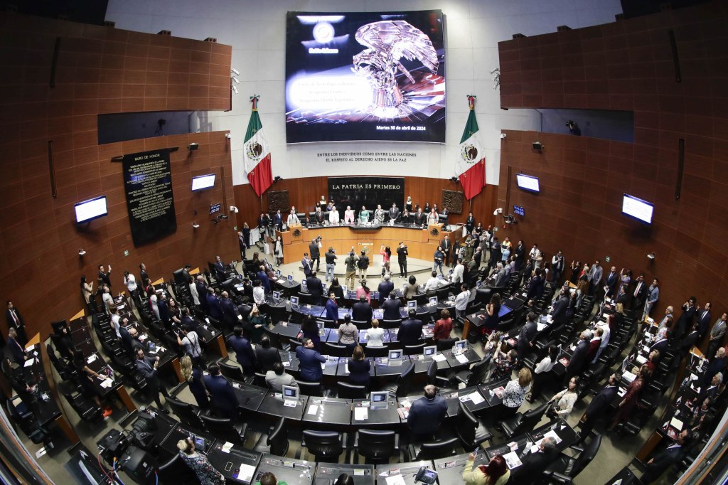 Aprueban en comisiones la Ley de Ingresos para 2027